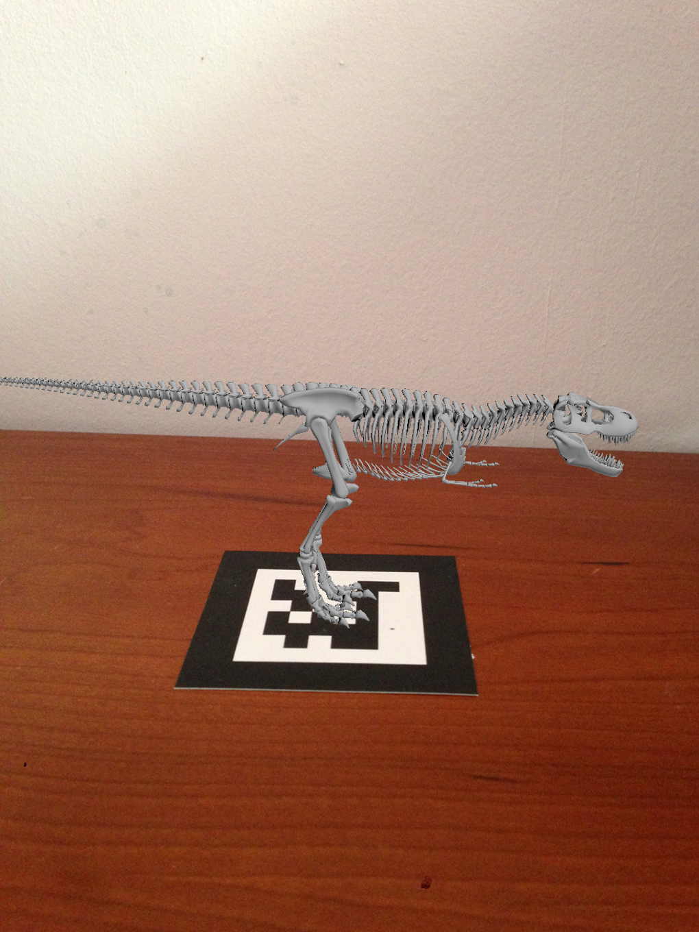 Realidad Aumentada dinosaurio